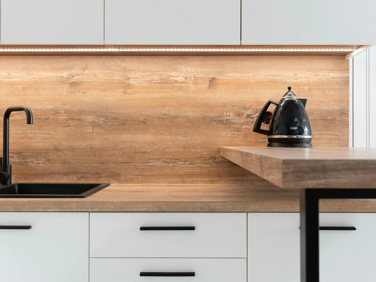 living-room-painting-open-plan-lounge-harrogate-decorators Wall painting in Harrogate open plan lounge by Harrogate Decorators, professional wall painters